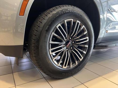 2025 GMC Yukon XL 4WD Elevation