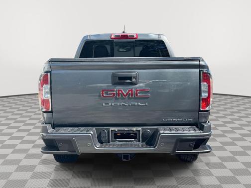 2022 GMC Canyon Denali