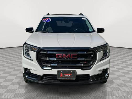2022 GMC Terrain AWD AT4