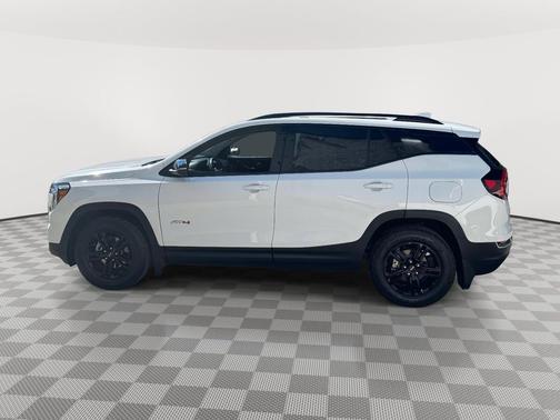 2022 GMC Terrain AWD AT4
