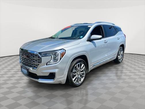 2022 GMC Terrain Denali