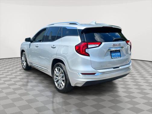 2022 GMC Terrain Denali