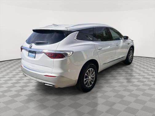 2022 Buick Enclave AWD Essence