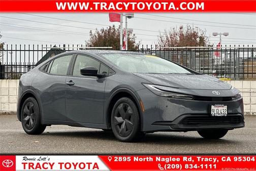 2024 Toyota Prius LE