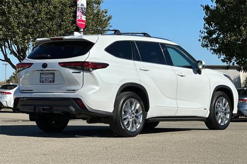 2023 Toyota Highlander Hybrid Limited