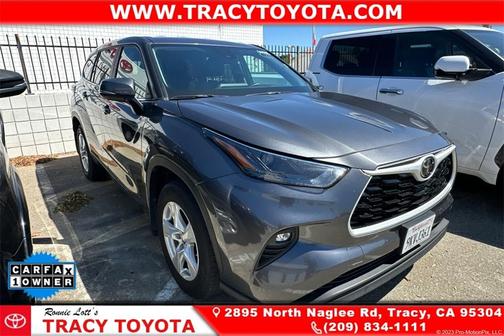 2024 Toyota Highlander LE