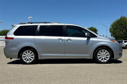 2014 Toyota Sienna L