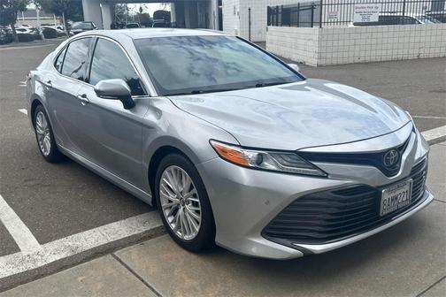 2018 Toyota Camry XLE