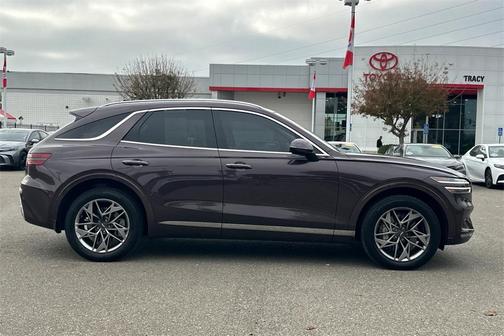 2023 Genesis GV70 2.5T