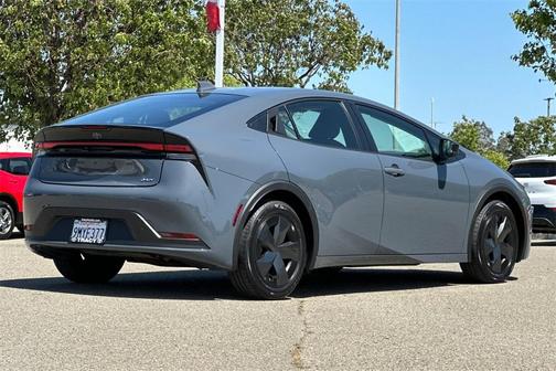 2024 Toyota Prius LE