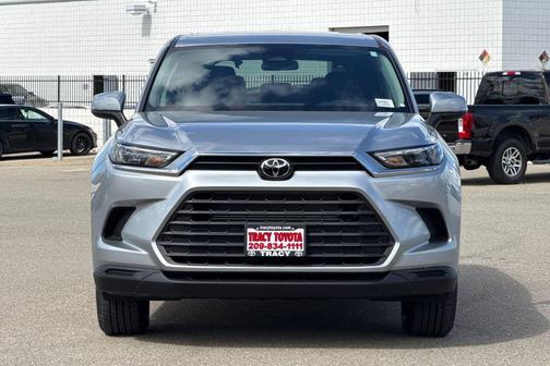 2026 Toyota Grand Highlander Hybrid LE