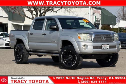 2005 Toyota Tacoma PreRunner Double Cab