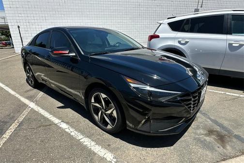 2023 Hyundai ELANTRA HEV Limited