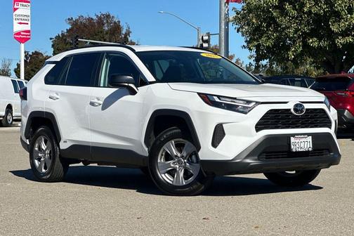 2025 Toyota RAV4 Hybrid LE