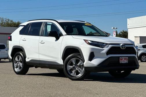 2025 Toyota RAV4 Hybrid LE