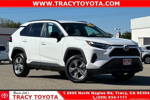 2025 Toyota RAV4 Hybrid LE