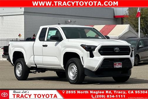 2025 Toyota Tacoma SR
