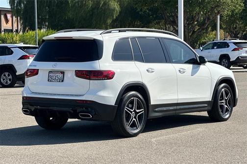 2022 Mercedes-Benz GLB 250 Base