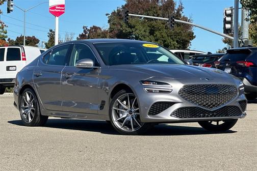 2025 Genesis G70 2.5T