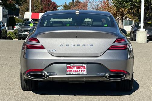 2025 Genesis G70 2.5T