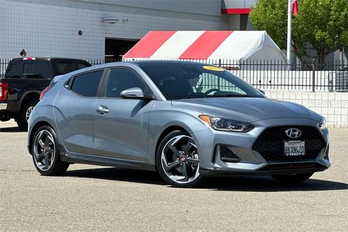 2019 Hyundai Veloster Turbo