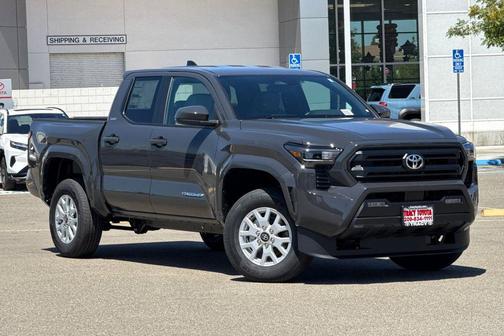 UNDERGROUND 2026 Toyota Tacoma SR5