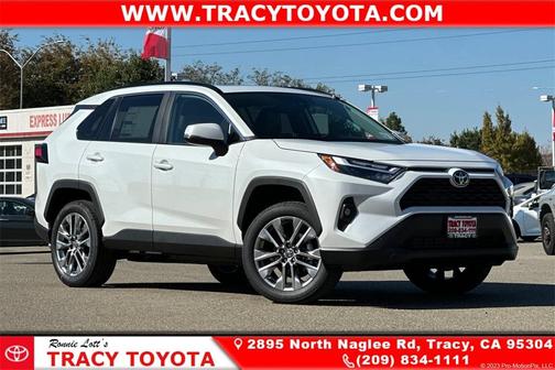 2025 Toyota RAV4 XLE Premium