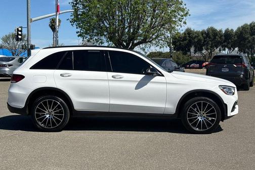 2022 Mercedes-Benz GLC 300 Base 4MATIC