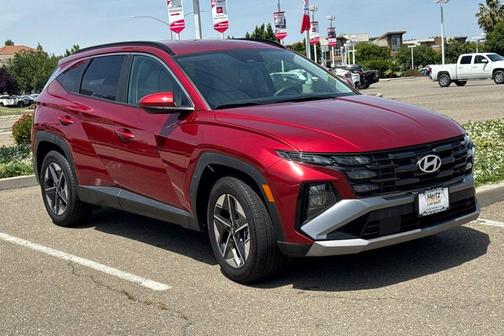 Red 2025 Hyundai TUCSON SEL