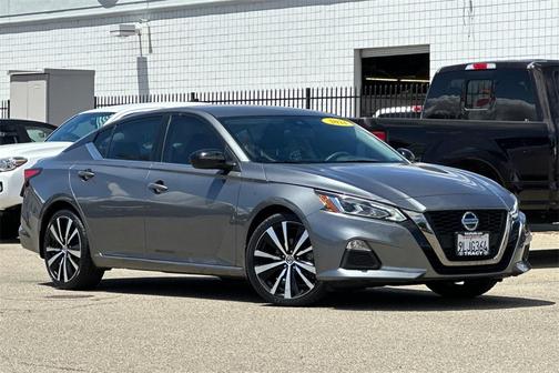 2021 Nissan Altima 2.5 SR
