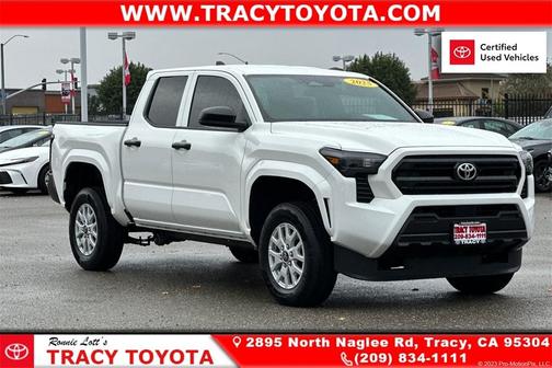 2025 Toyota Tacoma SR