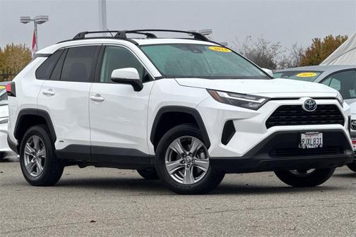 2024 Toyota RAV4 Hybrid XLE