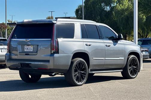 2020 Cadillac Escalade Luxury