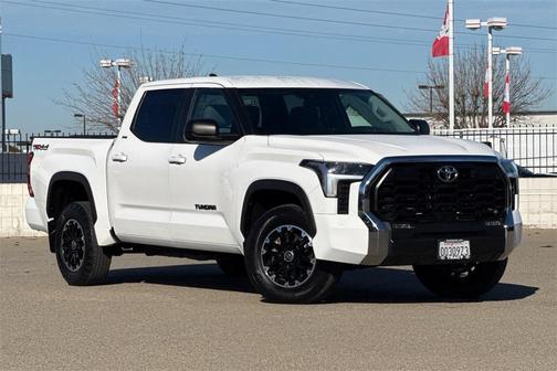 2024 Toyota Tundra SR5