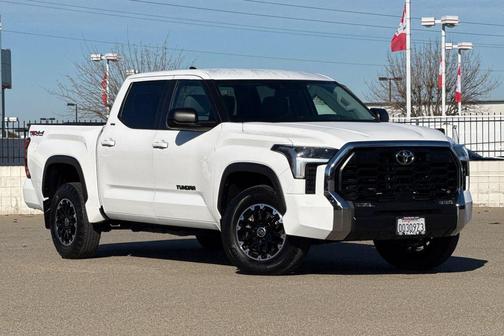 2024 Toyota Tundra SR5