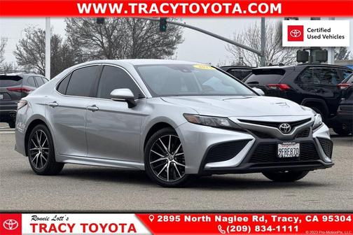 2023 Toyota Camry SE