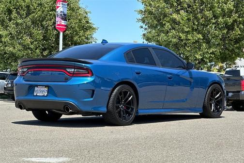 2022 Dodge Charger Scat Pack