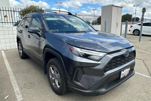 2024 Toyota RAV4 Hybrid XLE