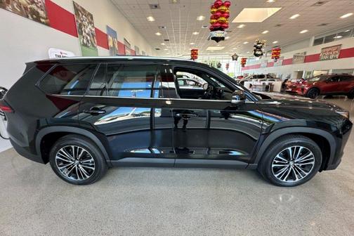 Midnight Black Metallic 2026 Toyota Grand Highlander Hybrid MAX Platinum