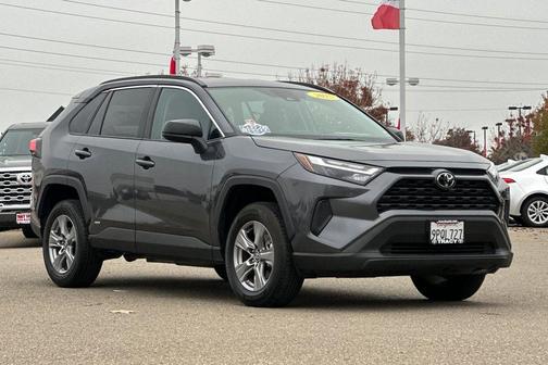2025 Toyota RAV4 Hybrid LE