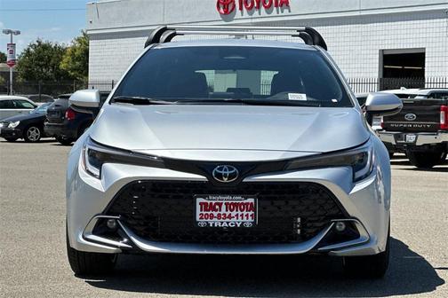2025 Toyota Corolla Hatchback XSE