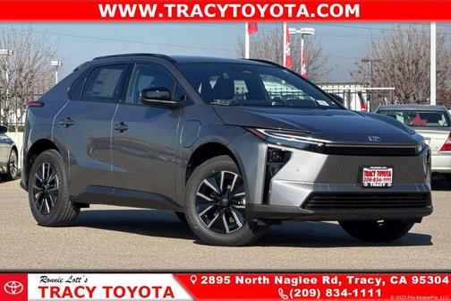 2026 Toyota bZ XLE PLUS