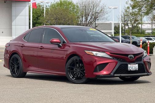 Red 2018 Toyota Camry XSE