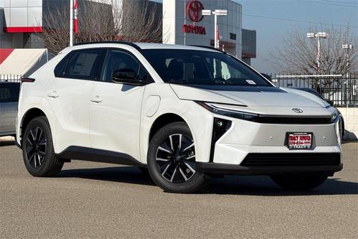 2026 Toyota bZ XLE PLUS