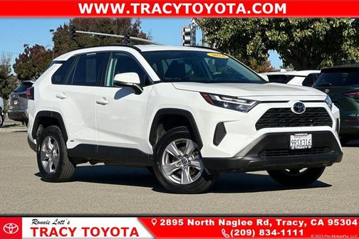 2025 Toyota RAV4 Hybrid XLE