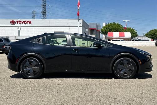 2024 Toyota Prius LE