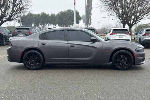 2018 Dodge Charger R/T