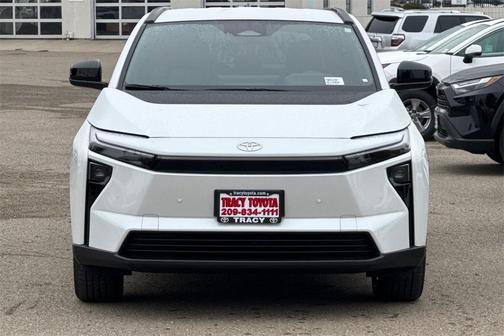 2026 Toyota bZ XLE PLUS