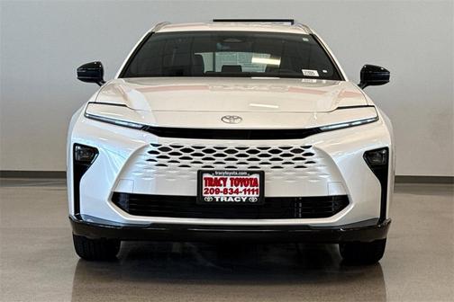 2026 Toyota Crown Signia XLE