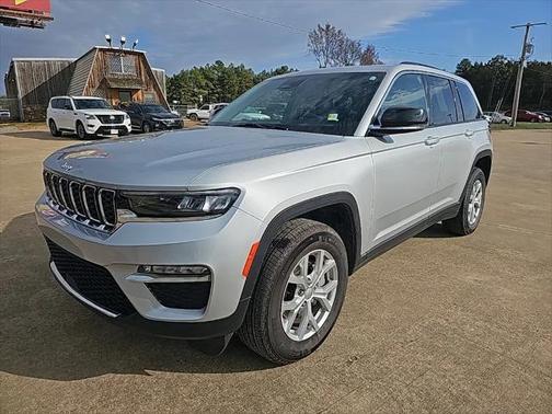 2023 Jeep Grand Cherokee Limited 4x2
